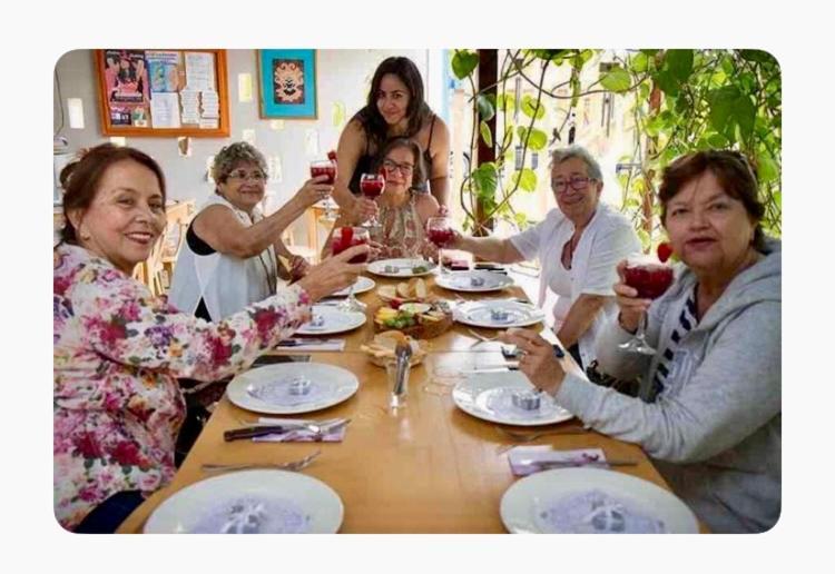 ホテル Casa Betancourt Salinas エクステリア 写真